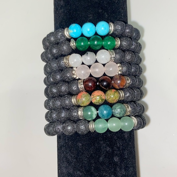 Handmade elastic Crystal bead bracelet choose your color - Picture 1 of 9